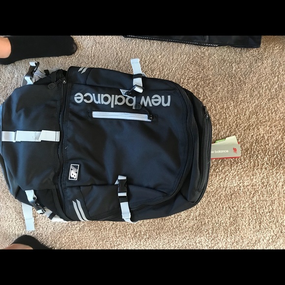 new balance commuter v2 backpack